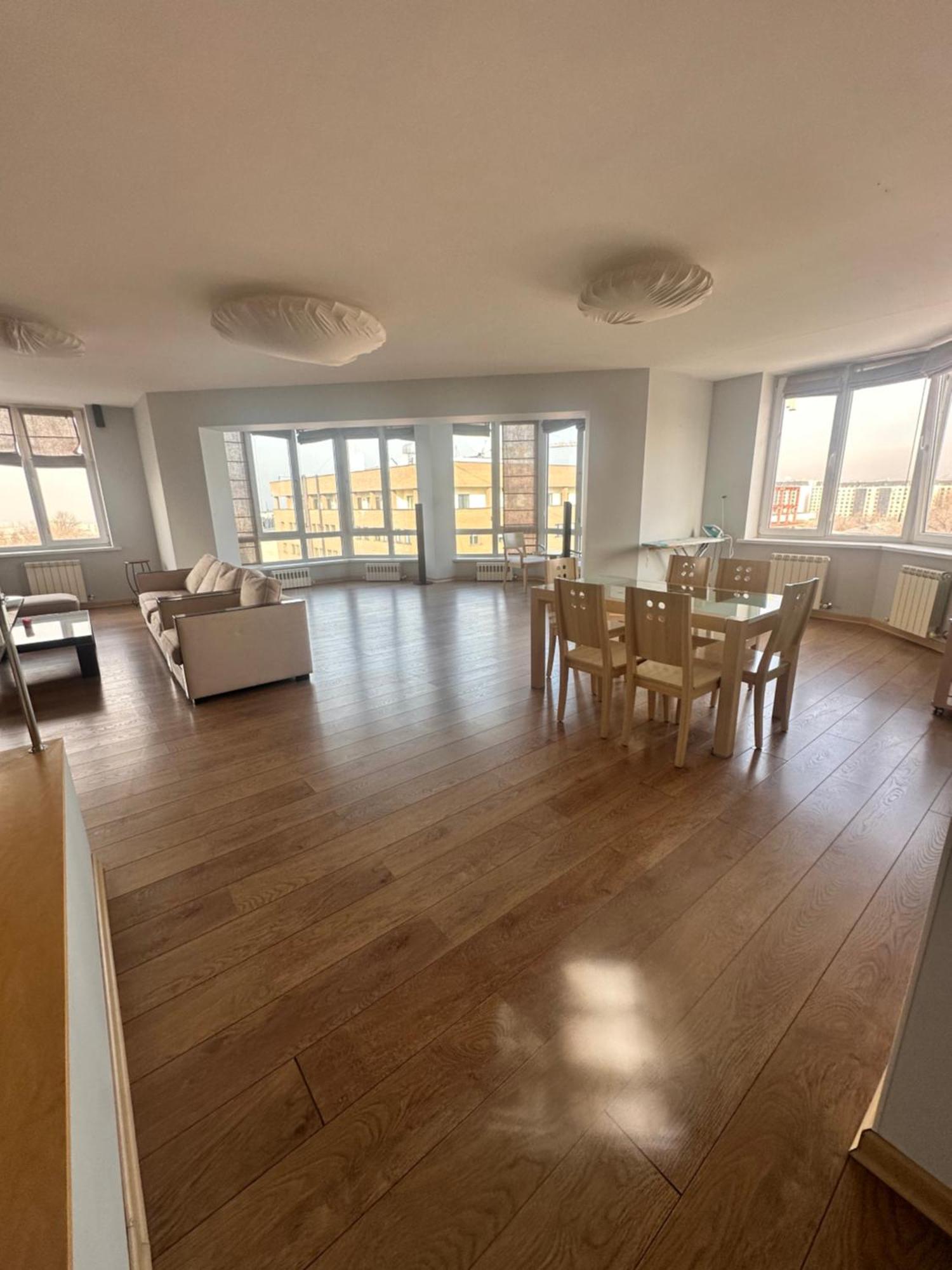 Whitefort Apartment Алма Ата Екстериор снимка