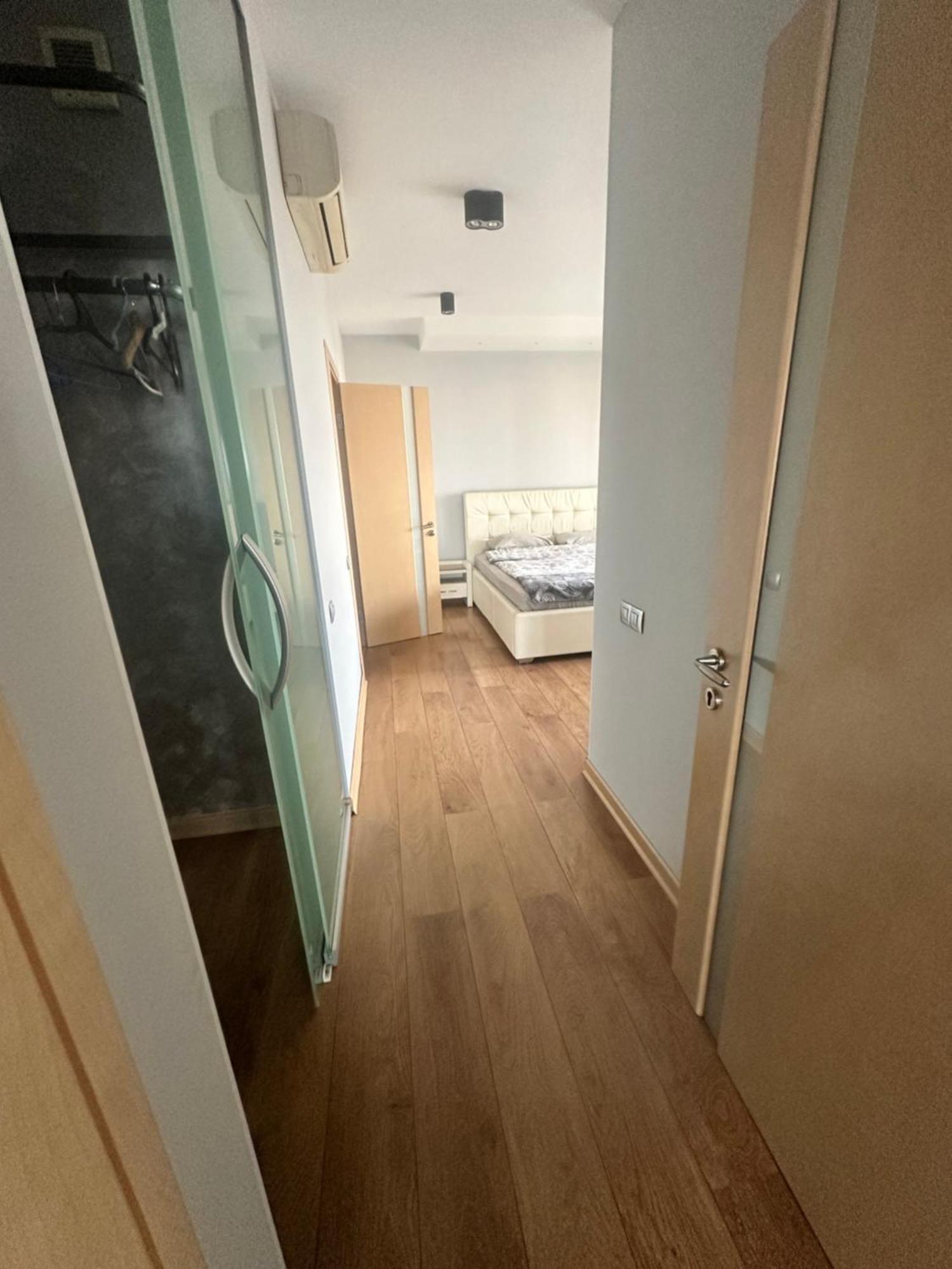 Whitefort Apartment Алма Ата Екстериор снимка