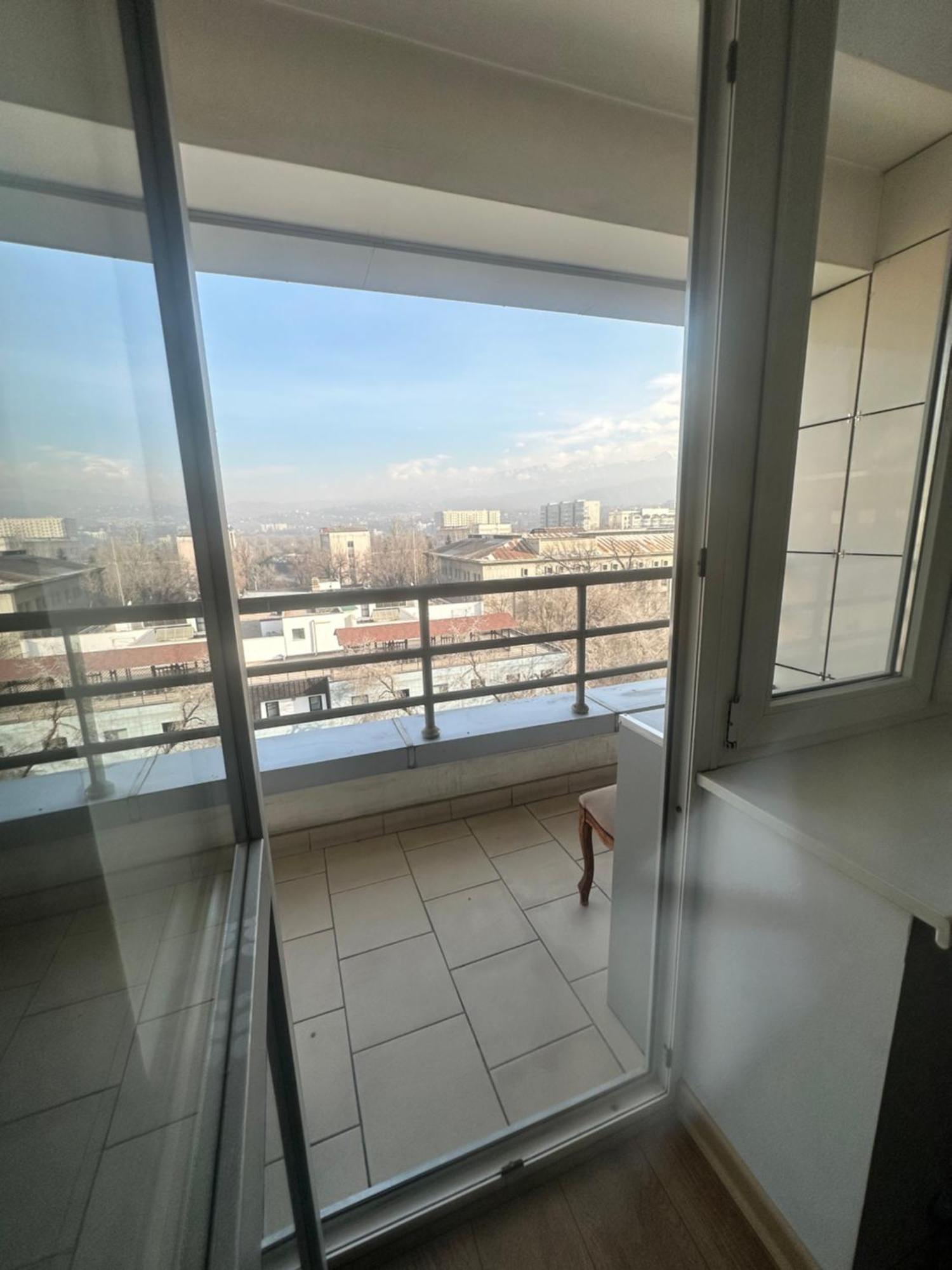 Whitefort Apartment Алма Ата Екстериор снимка